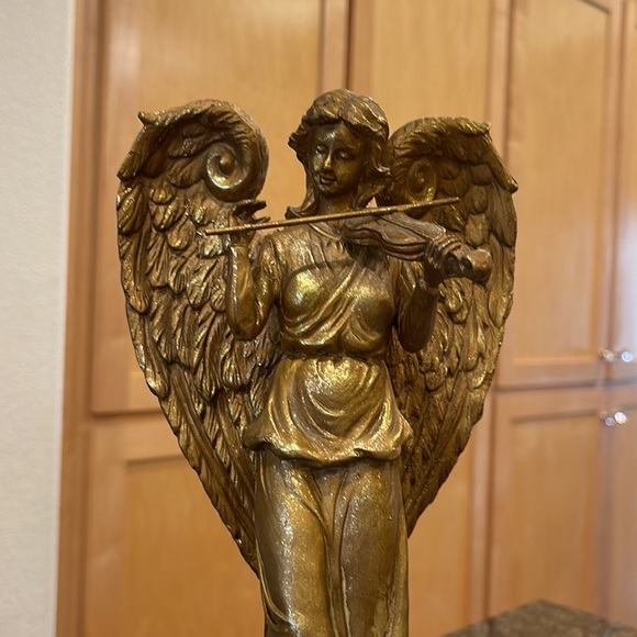 Gold Angel Figurine playing the violin, resin 11” tall x 5.5” W. - Picture 2 of 12